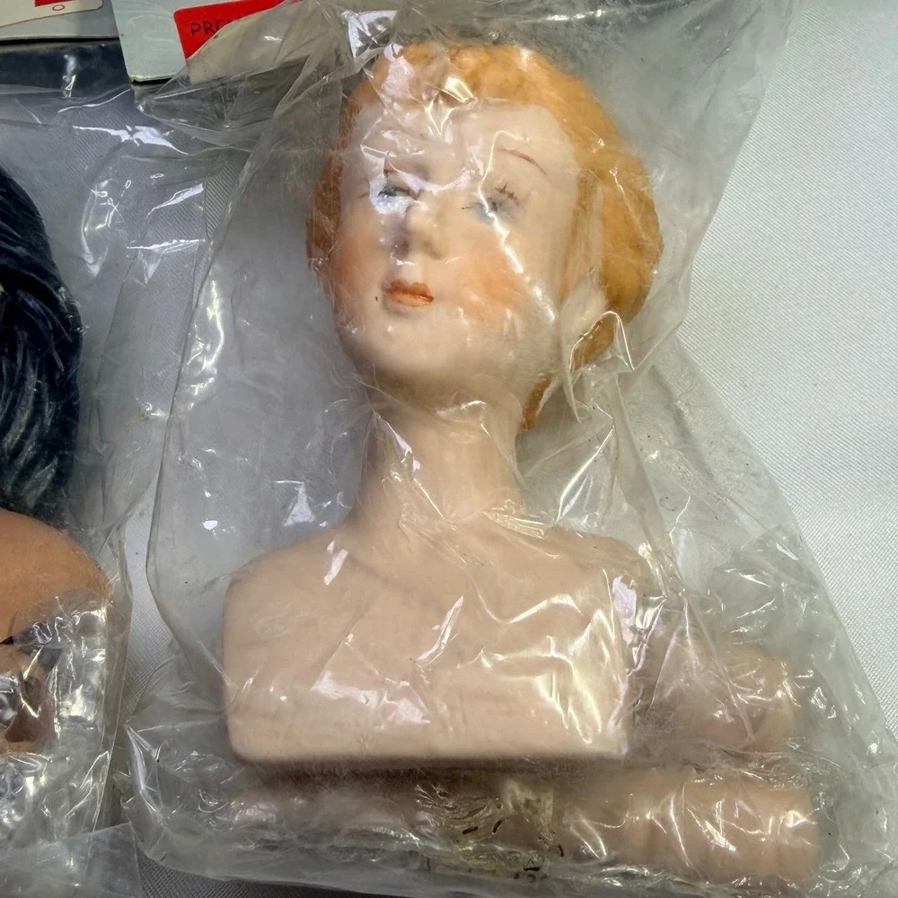 Vintage Mangelsen's Porcelain Doll Head and Hands Set Lot 3 1993 Caroler 70-80mm